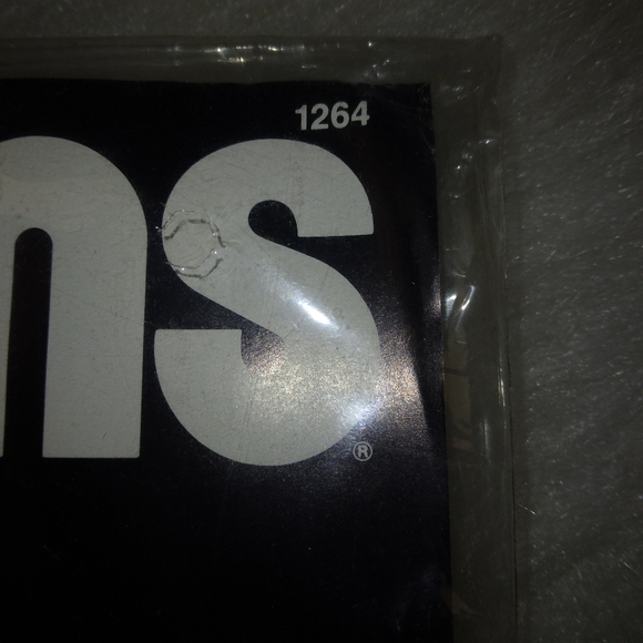 Dimensions Crewel Kit, Fancy Clown from Carolyn Barrani, New! - Picture 3 of 6